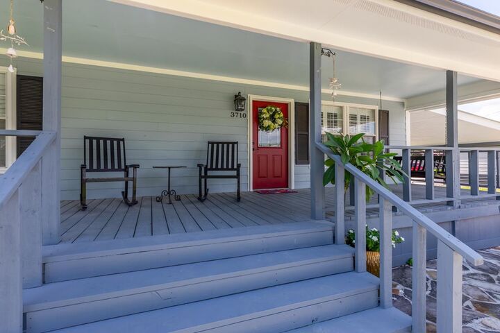 Property Photo: 3710 Eagleson Ln TX 77705