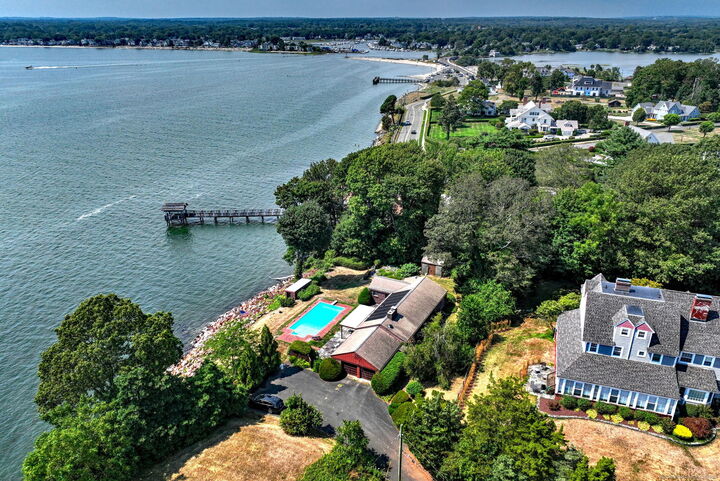Property Photo:  39 Point Lookout  CT 06460 