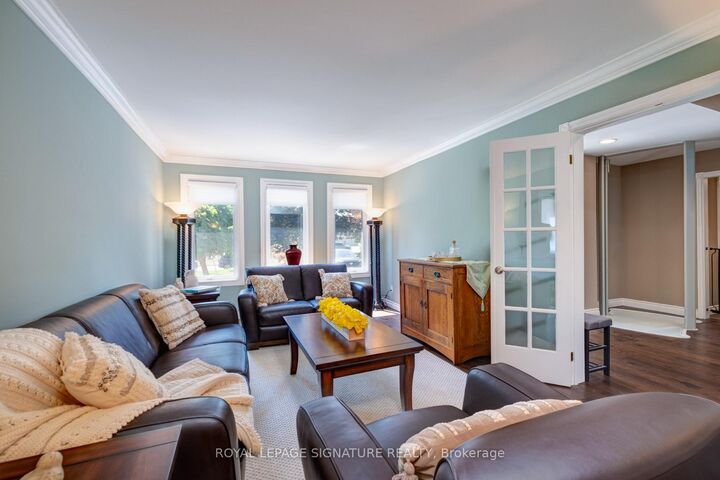 Property Photo: 1405 Rougemount Drive ON L1V 1N2