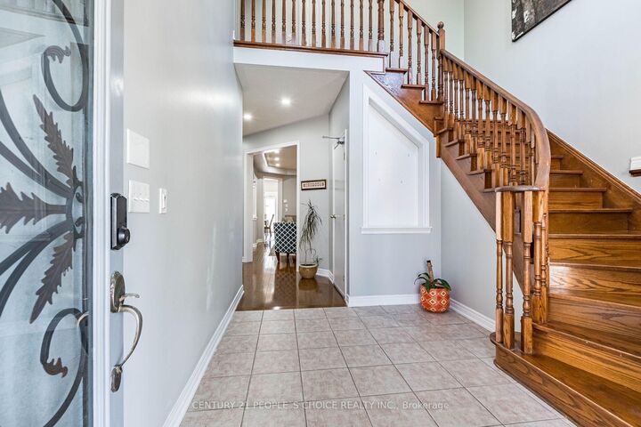 Property Photo:  9 Mellowood Avenue  ON L6P 2N9 