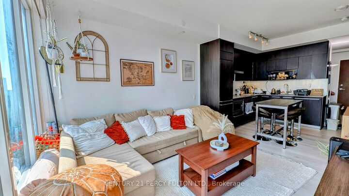 Photo de la propriété:  70 Queens Wharf Road 3311  ON M5V 0J2 