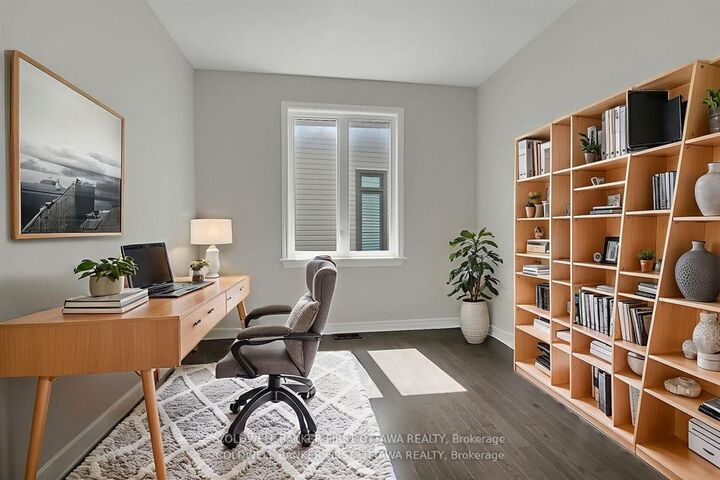 Property Photo: 620 Sora Way ON K1T 0N7