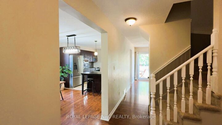 Property Photo:  260 Gadsby Avenue  ON L3C 6N5 