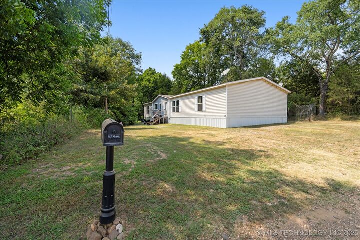 Property Photo: 102844 S 4695 Road OK 74955