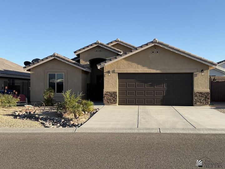Property Photo:  12635 E 48 Dr  AZ 85367 