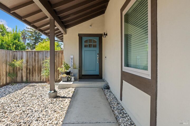 Property Photo: 2014 Crinella Drive CA 94954