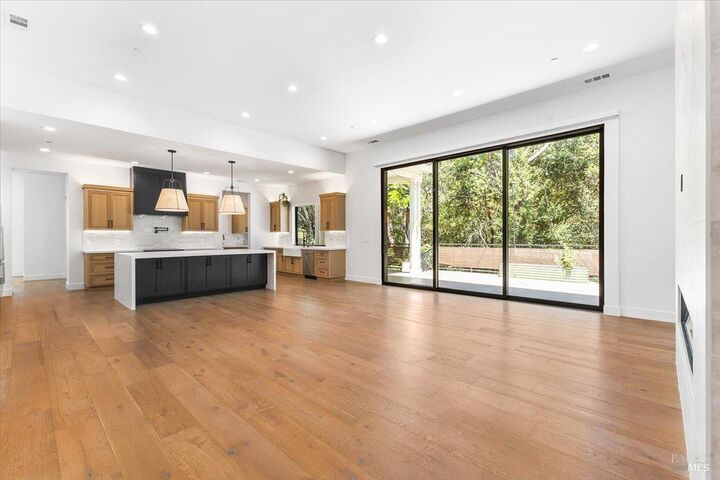 Property Photo:  794 Los Olivos Road  CA 95404 