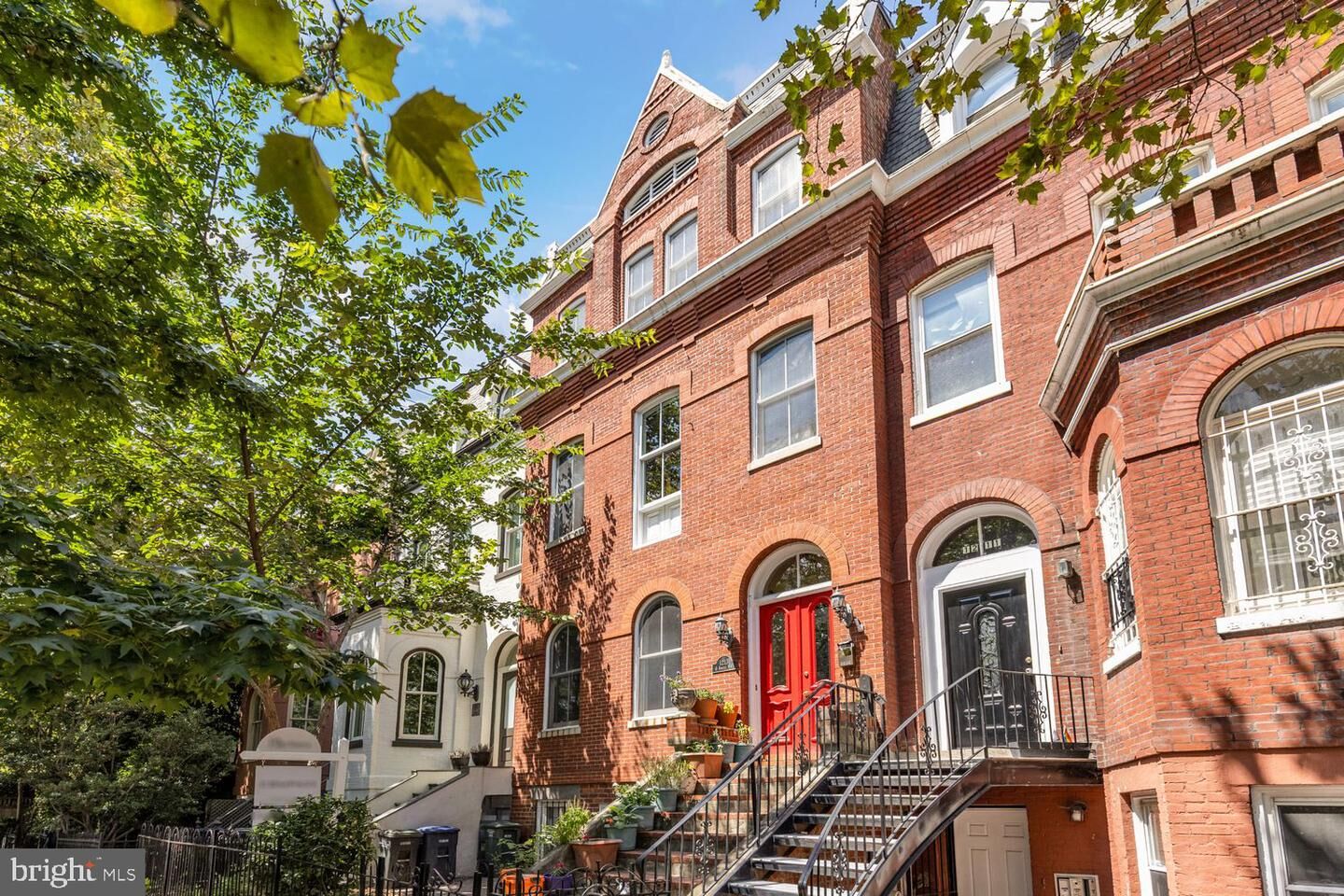 Property Photo: 1213 Q Street NW DC 20009