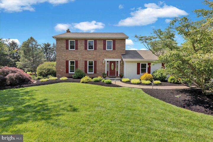 Property Photo:  169 Norway Lane  PA 17042 