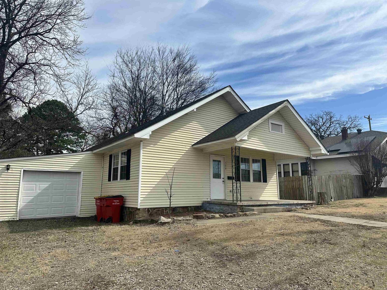 Property Photo: 304 N St Joseph AR 72110