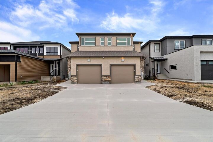 231 Bear Creek Bay  Winnipeg MB R3Y 2H5 photo