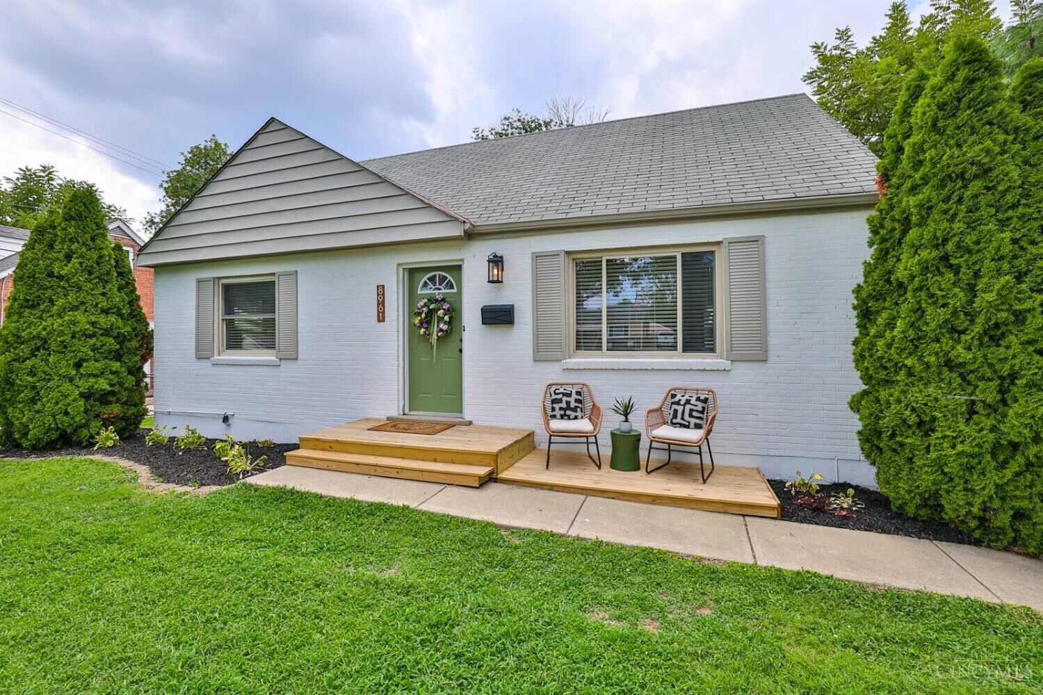 Property Photo: 8961 Applewood Drive OH 45236