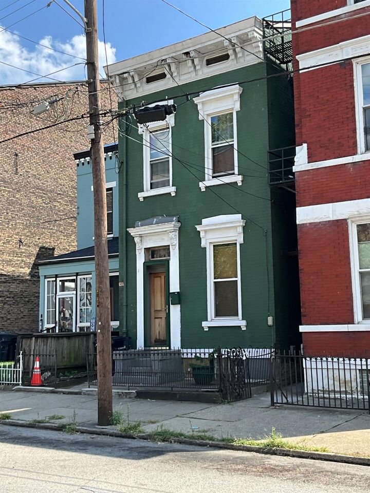 Property Photo:  923 Findlay Street  OH 45214 