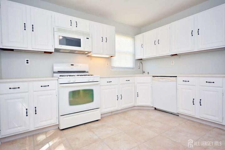 Property Photo: 303 Constitution Circle NJ 08902