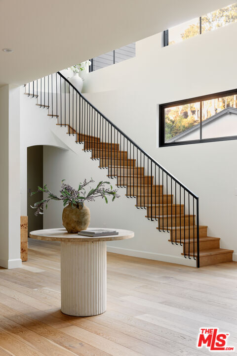 Property Photo:  1937 N Beverly Dr  CA 90210 