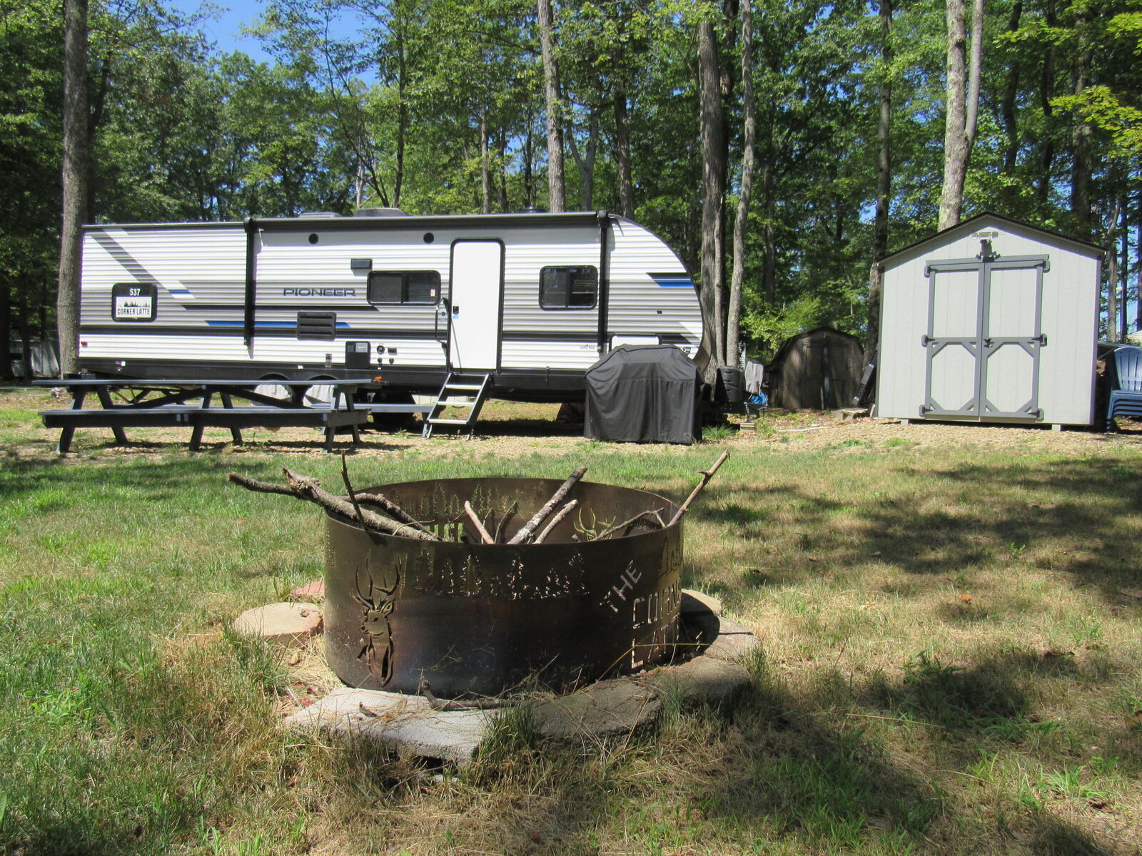 Property Photo: 537 Lynyard Ln / Bonefish Rd PA 15801