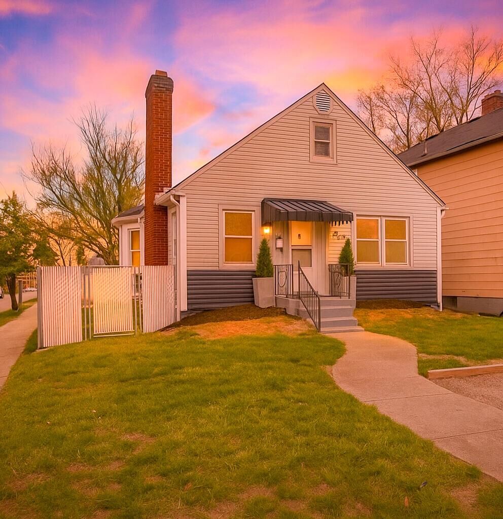 Property Photo: 1329 Studer Avenue OH 43206