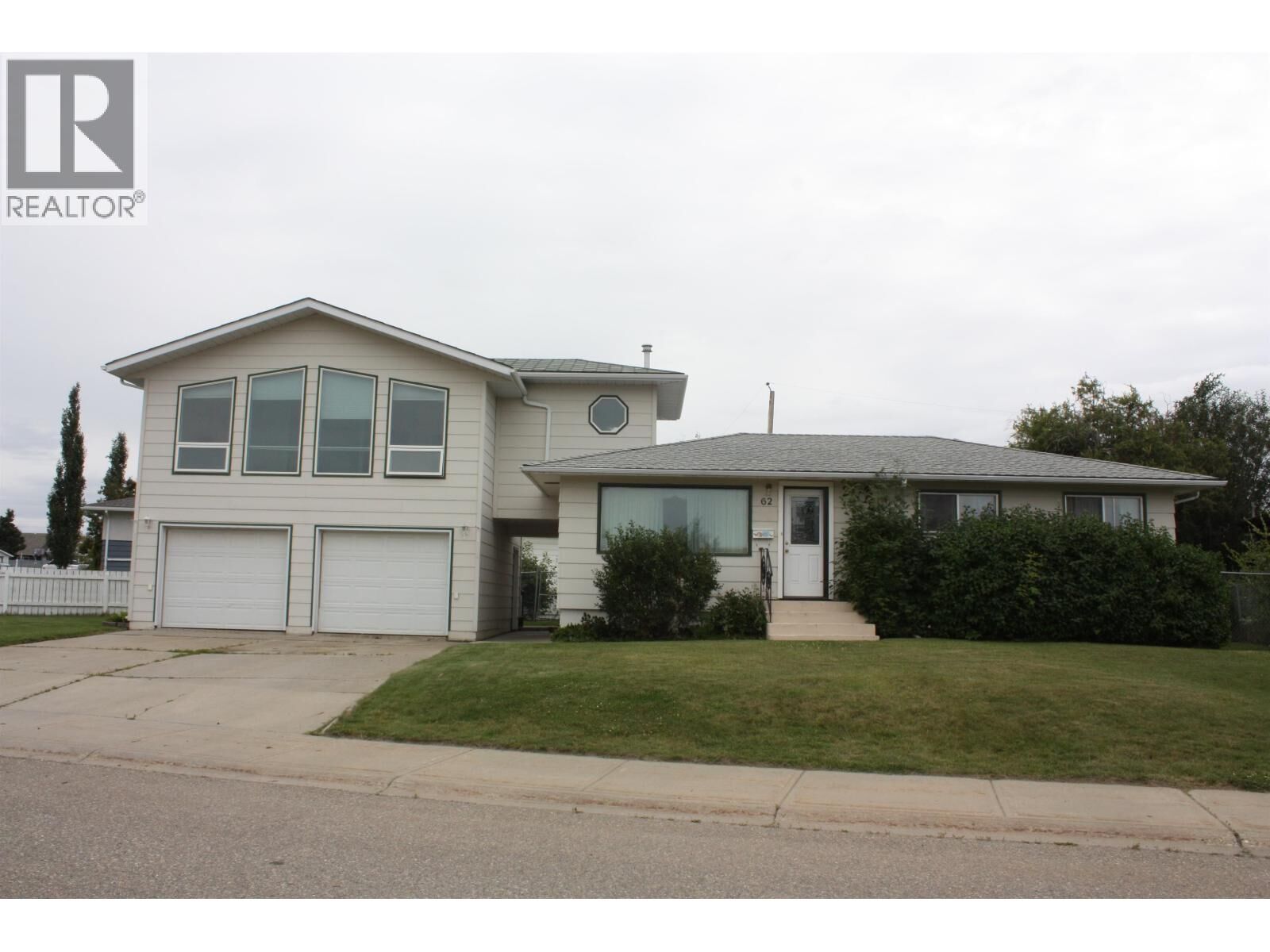 Property Photo:  62 Princess Crescent  BC V1J 2R6 