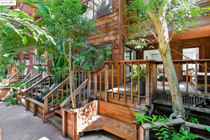 Property Photo: 5321 Miles Ave X CA 94618