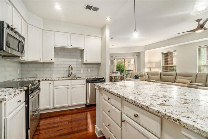Property Photo: 200 River Vista Drive 307 GA 30339