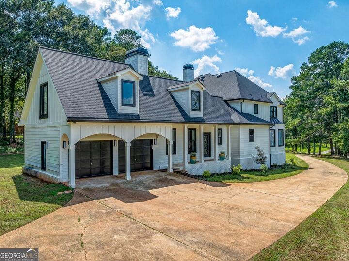 Property Photo: 1860 Chambers Road GA 30253