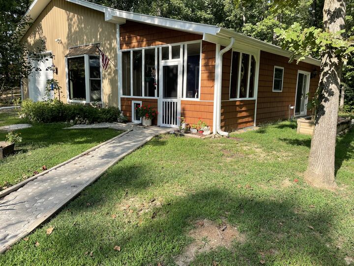 Property Photo:  63 County Road 100  TN 37322 