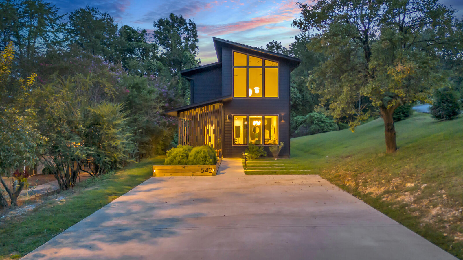 Property Photo: 542 Alexander Drive TN 37415