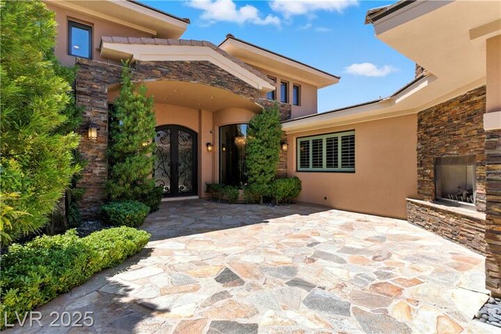 Property Photo:  23 Quiet Moon Lane  NV 89135 