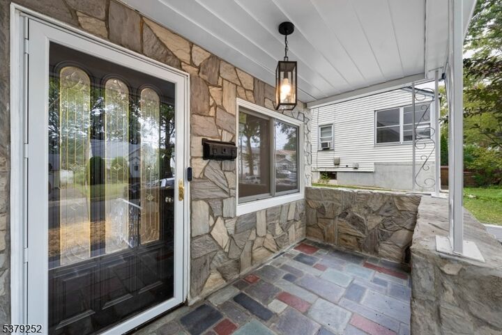 Property Photo: 1048 Chester St NJ 07205