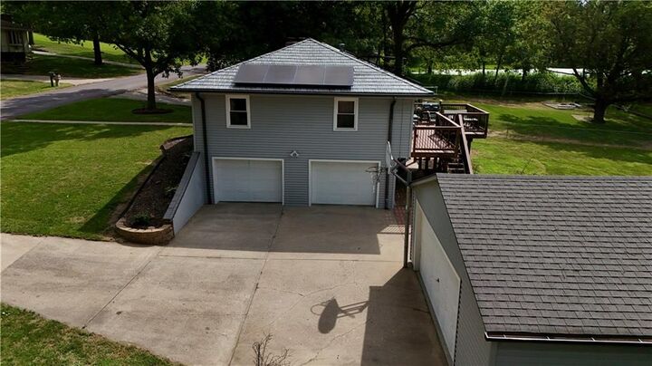 Property Photo: 3814 Meadow Oak Lane MO 64503