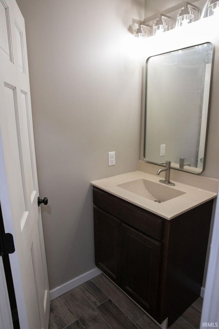 Property Photo:  133 E Tennyson Road  IN 47601 