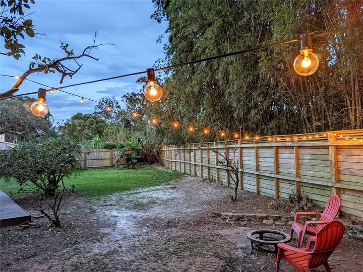 Property Photo:  402 Domer Street  FL 32765 