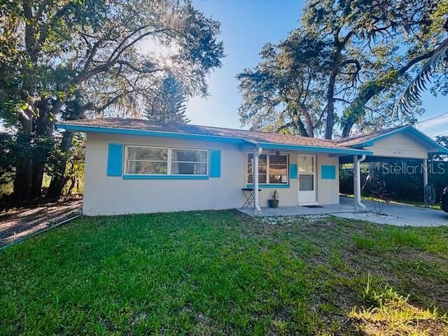 Property Photo:  6125 Beacon Point Drive  FL 34607 