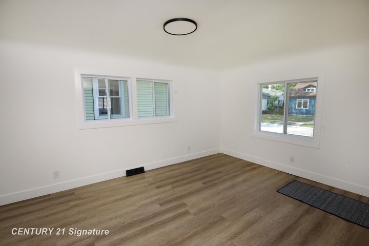 Property Photo: 1515 Beech Street MI 48602