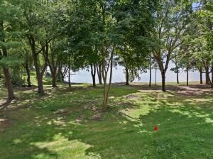 Property Photo: W343n6205 S Bayview Rd WI 53066
