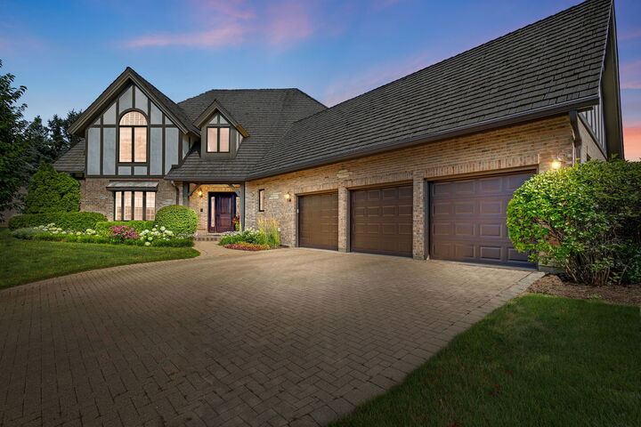 804 Kenmare Drive  Burr Ridge IL 60527 photo