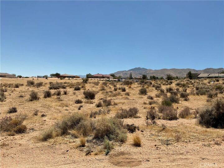 Property Photo: 7 Ocotillo Way CA 92308