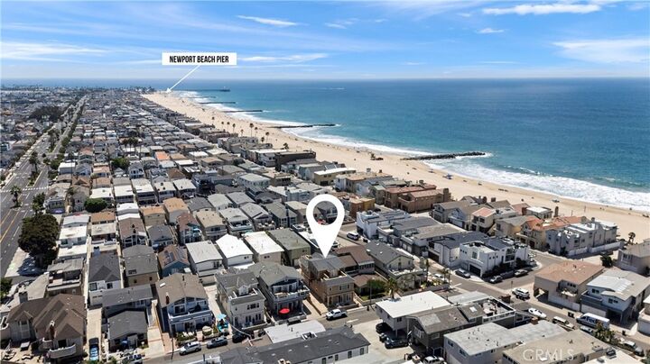 Property Photo: 126 47th Street 1 CA 92663