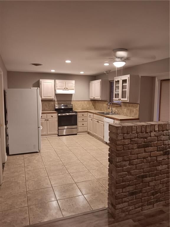 Property Photo:  620 Dale Drive  LA 70458 