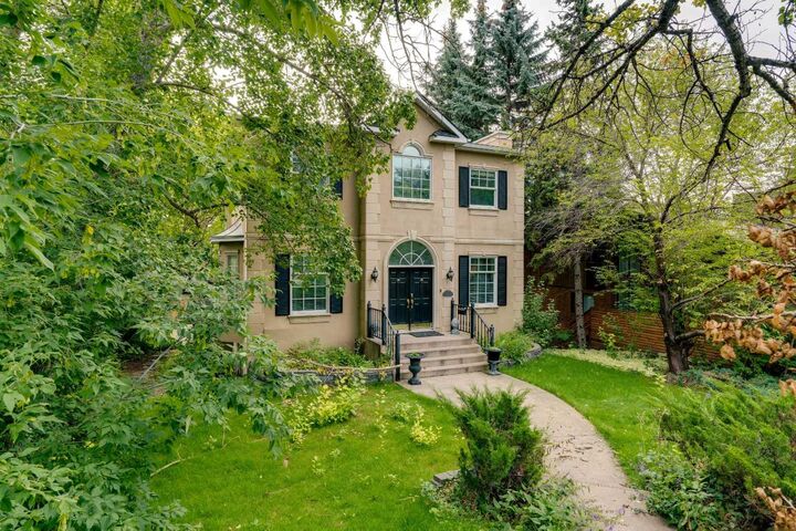 Property Photo: 3018 8 Street SW AB T2T 3A2