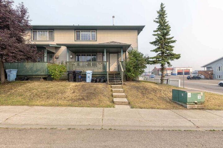Property Photo:  100 Sirius Avenue  AB T9H 5E1 