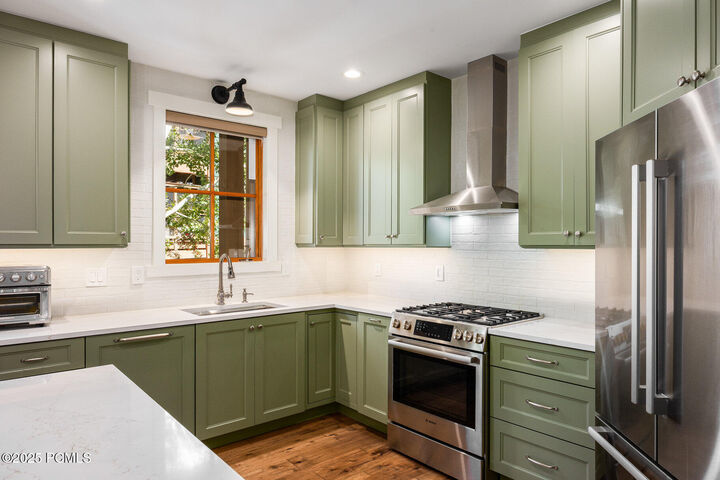 Property Photo: 1000 Park Avenue B105 UT 84060