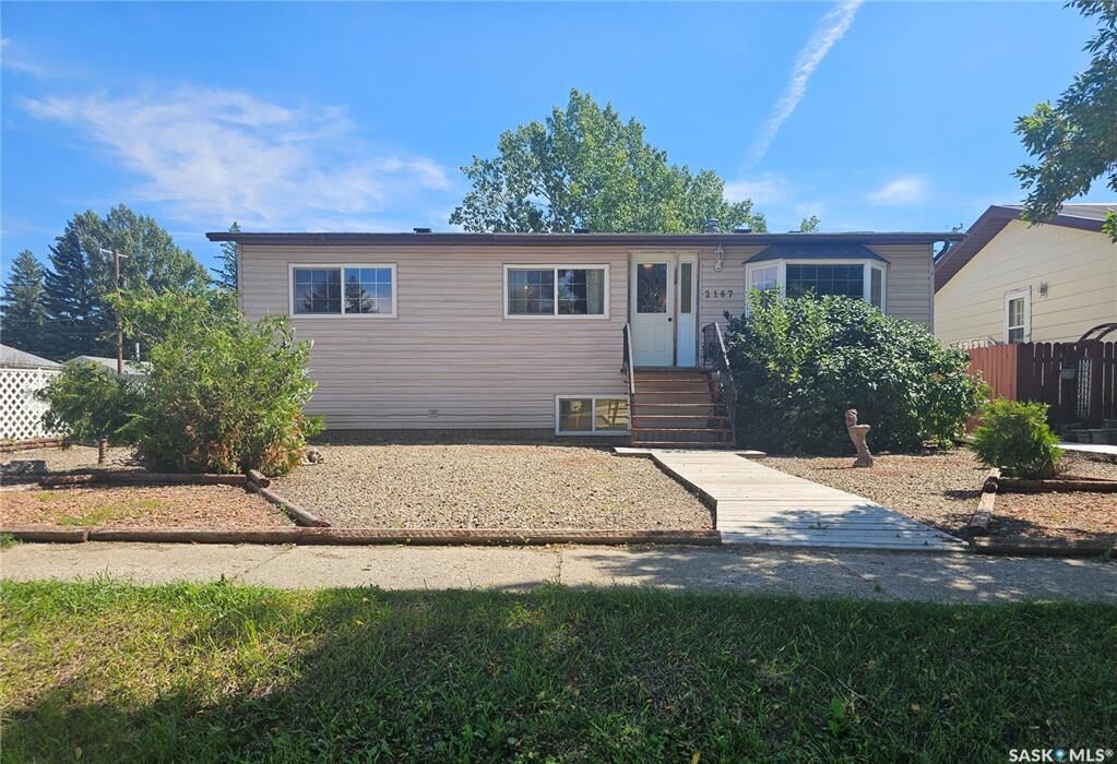 Property Photo:  2167 Proton Avenue  SK S0N 1A0 