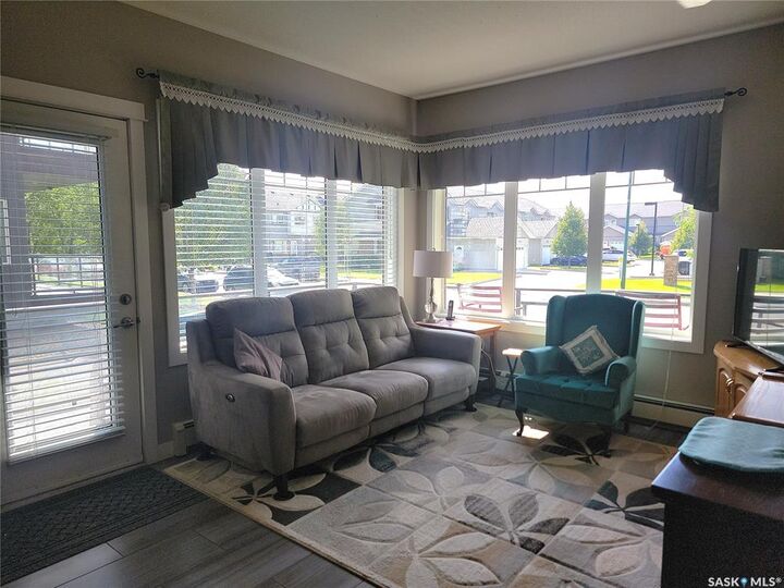 Property Photo:  714 Hart Road 102  SK S7M 1L2 