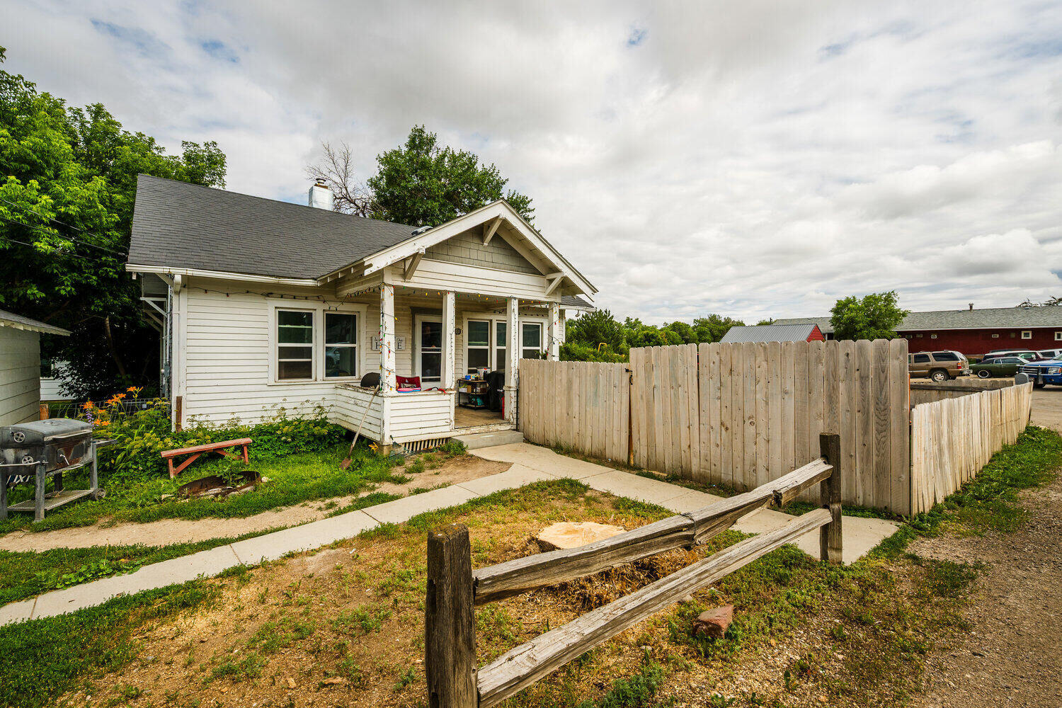 Property Photo:  332 N Lobban Avenue  WY 82834 