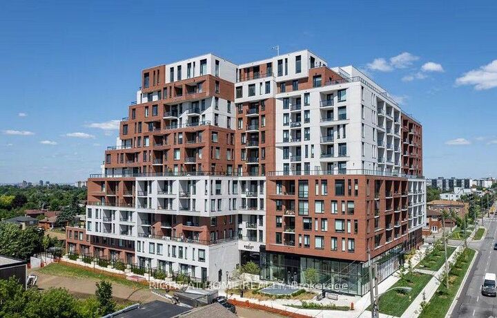 Property Photo: 3100 Keele Street 525 ON M3M 2H4