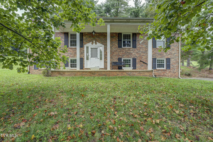 Property Photo: 3017 Winesap Road TN 37663