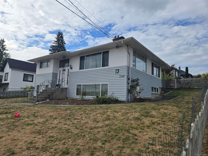 240 2nd Ave  Ladysmith BC V9G 1A7 photo