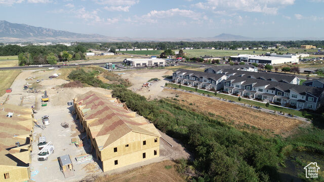 Property Photo:  509 W 400 S  UT 84332 