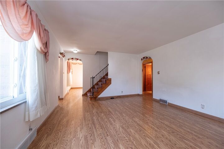 Property Photo: 314 Murray Ave PA 15068